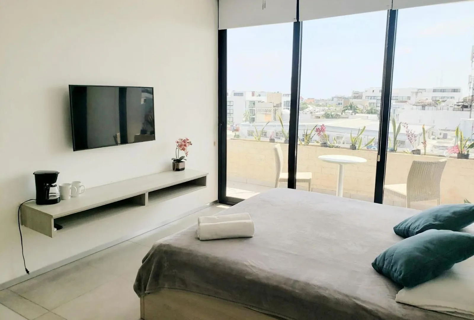 Aparthotel Studio Aura With Balcony, Pool, Gym & Sauna Playa del Carmen Mexico